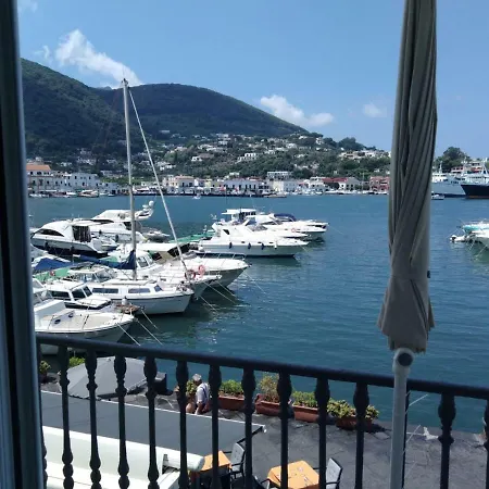 Riva Destra Pensjonat Ischia